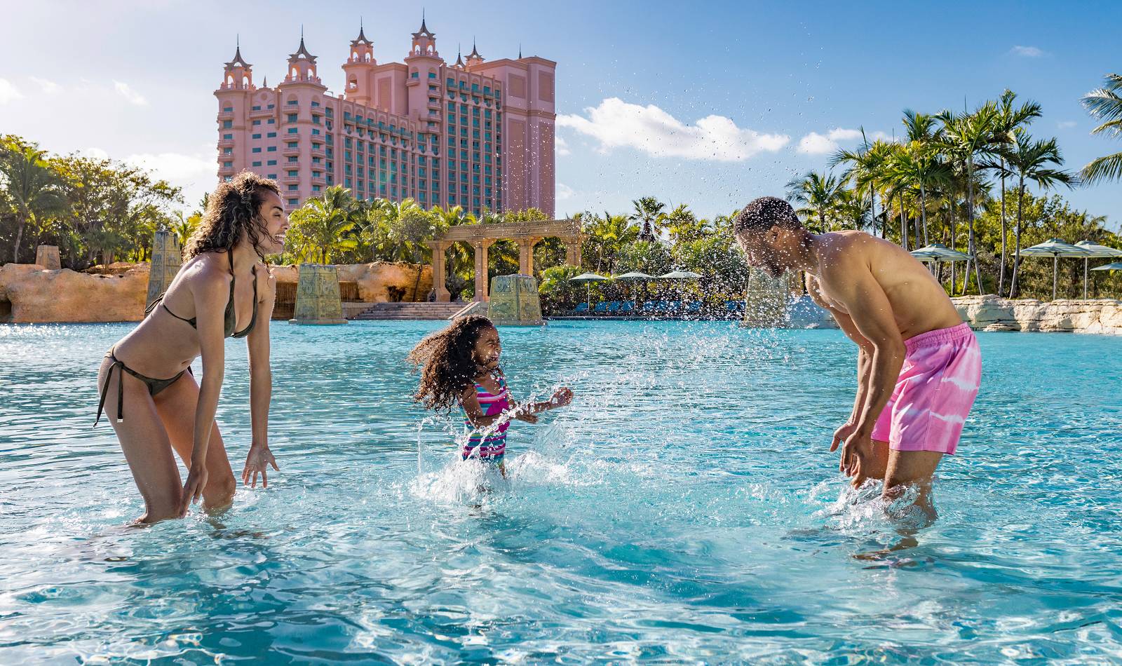 atlantis baths collonade pool family splashing